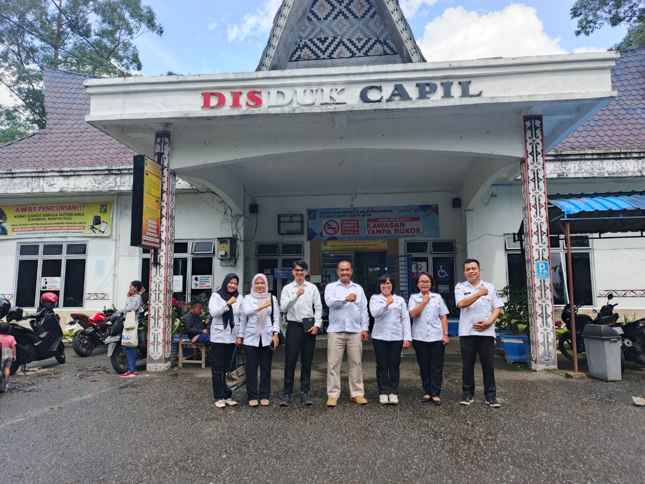 Bawaslu Simalungun berkoordinasi dengan Disdukcapil Simalungun