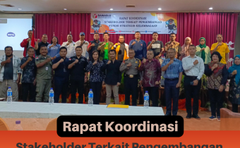 Seluruh peserta Rakor foto bersama